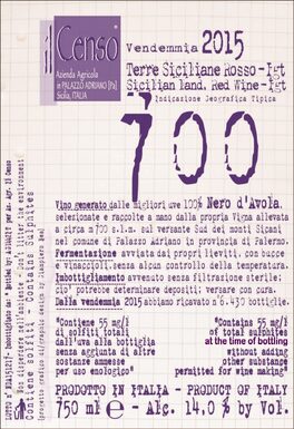 700