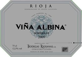 Viña Albina Semi-Sweet White Wine