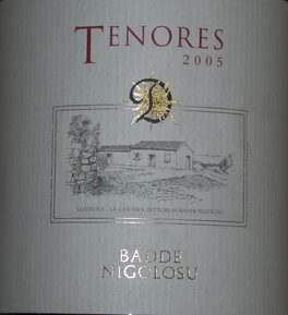 Tenores Red Wine