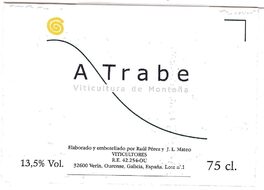 A Trabe White