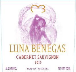 Luna Benegas